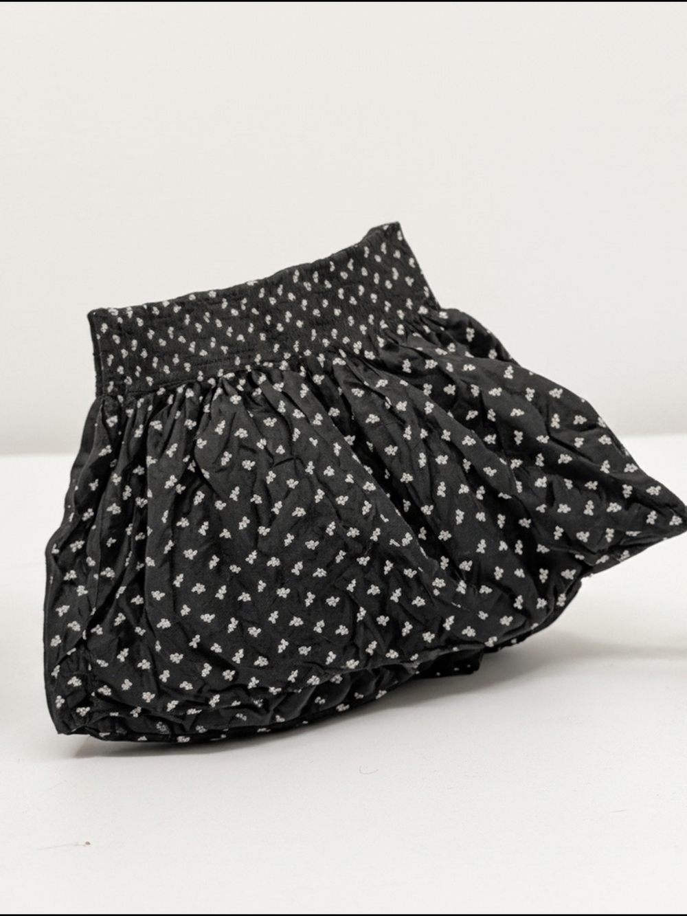 Mossimo Supply Co.‎ Short Skirt Size M Pleated Floral  Black White - Picture 3 of 6